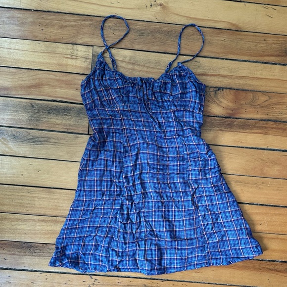 UO Kamaryn Tie Front Plaid Mini Dress - Picture 3 of 9